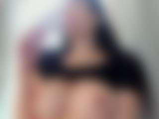 Naila's Live Sex Cam Show