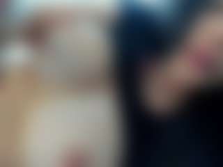 Naila's Live Sex Cam Show