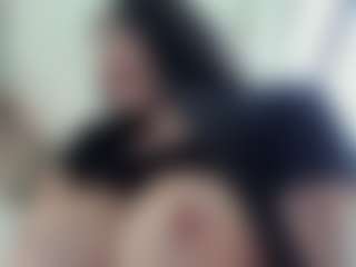 Naila's Live Sex Cam Show
