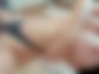 Naila's Live Sex Cam Show