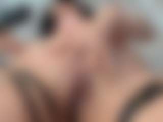 Naila's Live Sex Cam Show