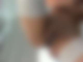 Naila's Live Sex Cam Show