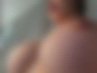 Live cam show with Naila - Handjob on SpankPalCams