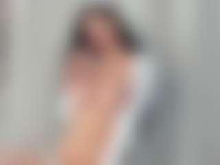 Naila's Live Sex Cam Show