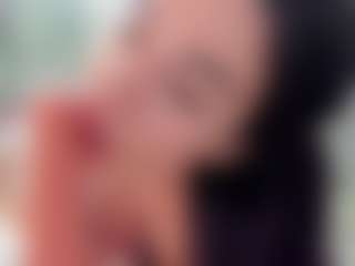 Naila's Live Sex Cam Show