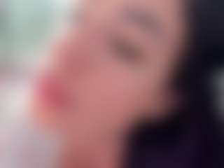 Naila's Live Sex Cam Show