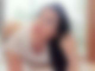 Live cam show with Naila - Fingers on Porn Luv