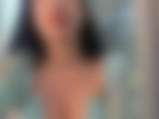 Naila's Live Sex Cam Show