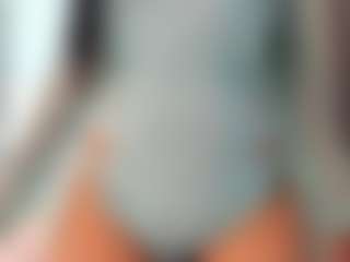 Naila's Live Sex Cam Show
