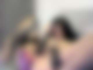 Naila's Live Sex Cam Show