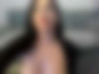 Naila's Live Sex Cam Show