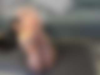 Naila's Live Sex Cam Show