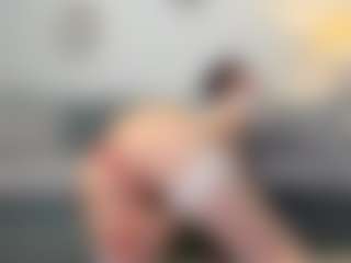 Naila's Live Sex Cam Show