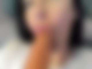Naila's Live Sex Cam Show
