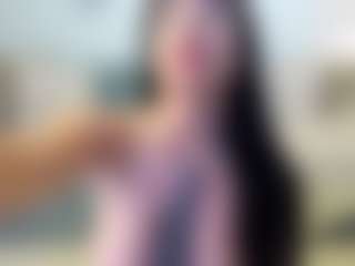 Naila's Live Sex Cam Show