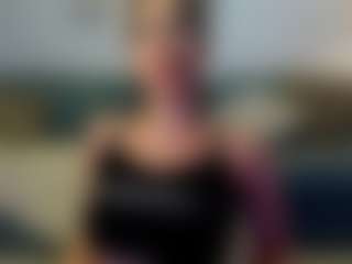 Naila's Live Sex Cam Show