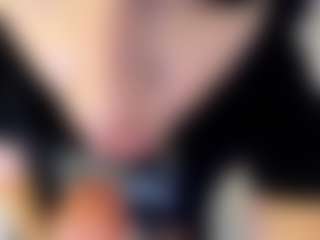 Naila's Live Sex Cam Show