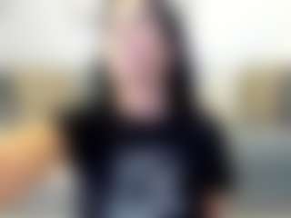 Naila's Live Sex Cam Show