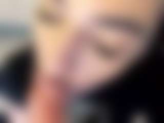 Naila's Live Sex Cam Show