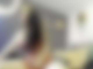 Naila's Live Sex Cam Show