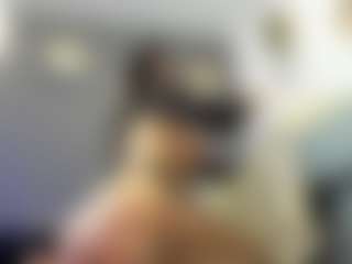 Live cam show with Naila - Lovense on liverealitysex.com