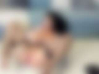 Naila's Live Sex Cam Show