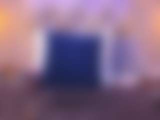 Live cam show with samanthahorny69 - Public MILF on sexylive.show