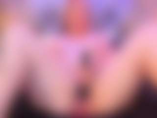 samanthahorny69's Live Sex Cam Show