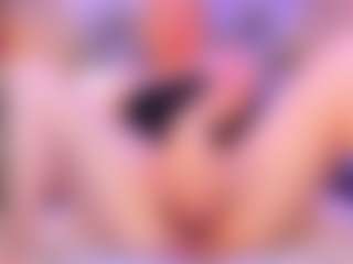 Live cam show with samanthahorny69 - Foot Fetish on liverealitysex.com