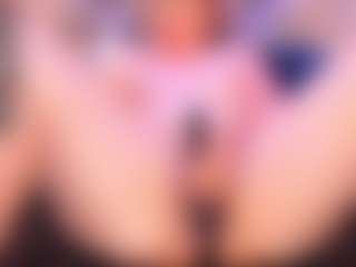 Live cam show with samanthahorny69 - Blonde Hair on Camsoda