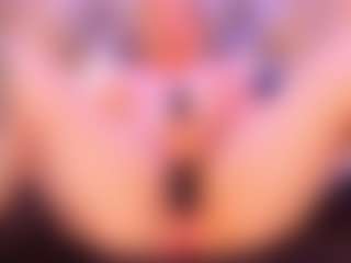 Live cam show with samanthahorny69 - Double Penetration on studioflirtlive.com