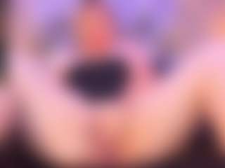 Live cam show with samanthahorny69 - Camel Toe Blonde Hair on Camsoda