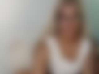 Live cam show with taylorlady - Ebony on TottyGirls | colombia