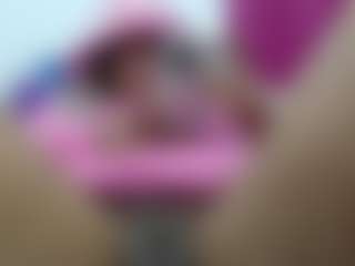 Live cam show with taylorlady - Brown Hair on Dolls Live