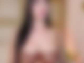 Live cam show with Bella-Jagger - Ass Bouncing on Fit Hotties