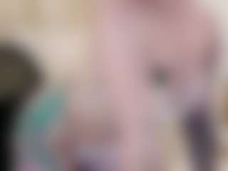 Live cam show with Bella-Jagger - Tongue on MyBangCams