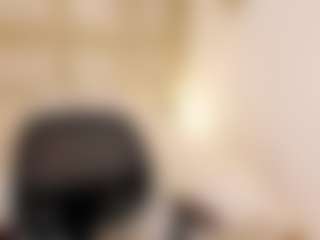 Live cam show with Bella-Jagger - Squirt on Livezox