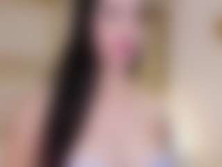 Live cam show with Bella-Jagger - Little on livesexfox.com