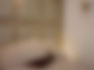 Live cam show with Bella-Jagger - Flirt on Dolls Live
