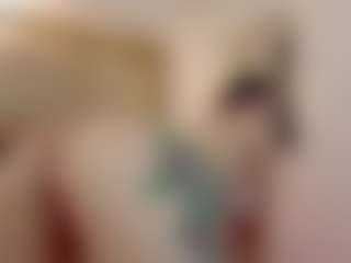 Live cam show with Bella-Jagger - Gamer Red Hair on Camsoda