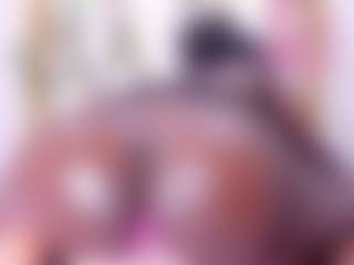 Live cam show with BritneyVega - Anal on live18s.com