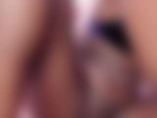 BritneyVega's Live Sex Cam Show
