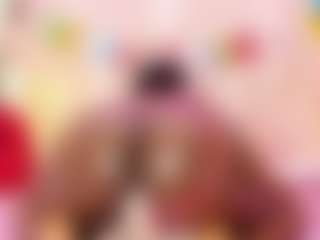 Live cam show with BritneyVega - Public on fapnchat