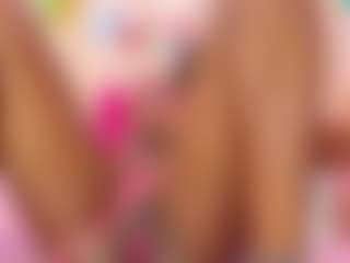 Live cam show with BritneyVega - Public Black on Fit Hotties