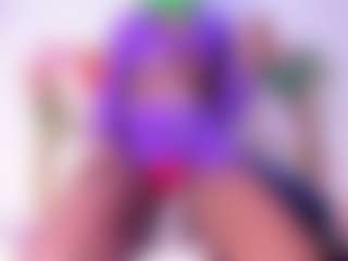 Live cam show with BritneyVega - Ebony Petite on Soda Cam