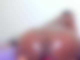BritneyVega's Live Sex Cam Show