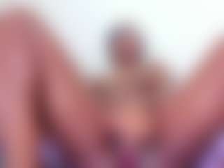 BritneyVega's Live Sex Cam Show