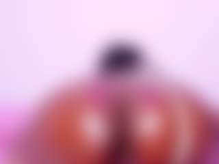 Live cam show with BritneyVega - Skinny on Camsoda