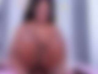 Live cam show with BritneyVega - Black Squirt on Taboo Cams XXX