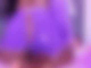 Live cam show with BritneyVega - Full Nudity on SxyPornLive